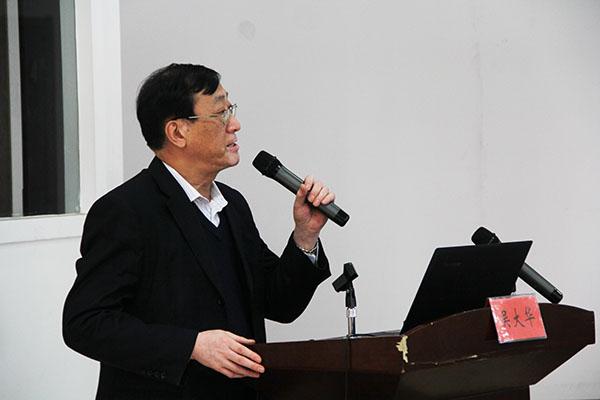 北京嘉和顶新副总经理王荣德向大会发布信息